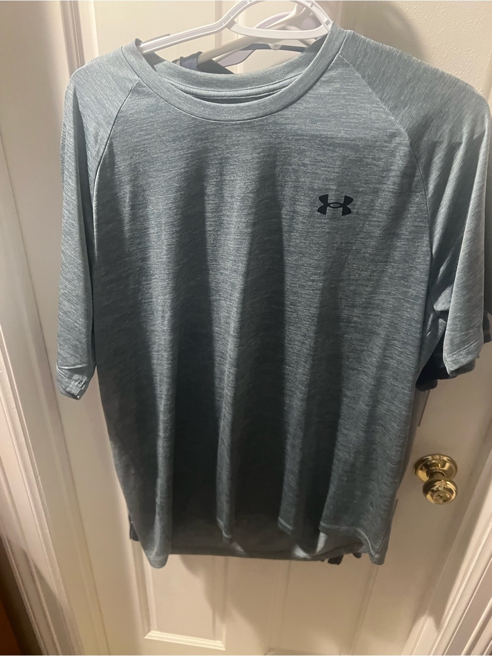 Under Armour Men’s Light Gray Heather Performance Short-Sleeve Tee